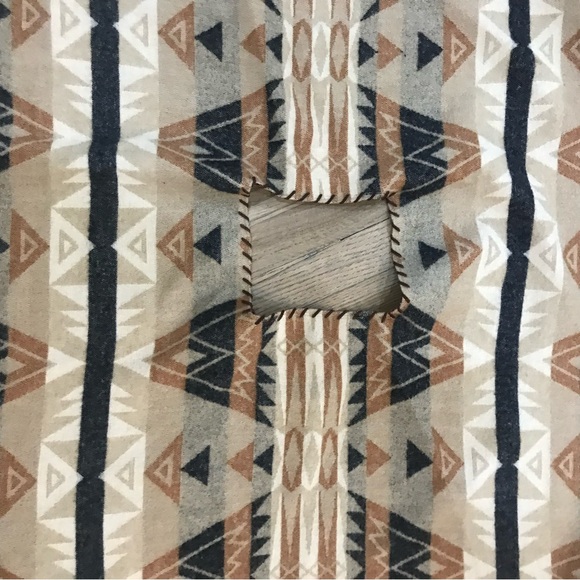 Vintage Ralph Lauren Wool Native American Tribal Poncho - Picture 5 of 16